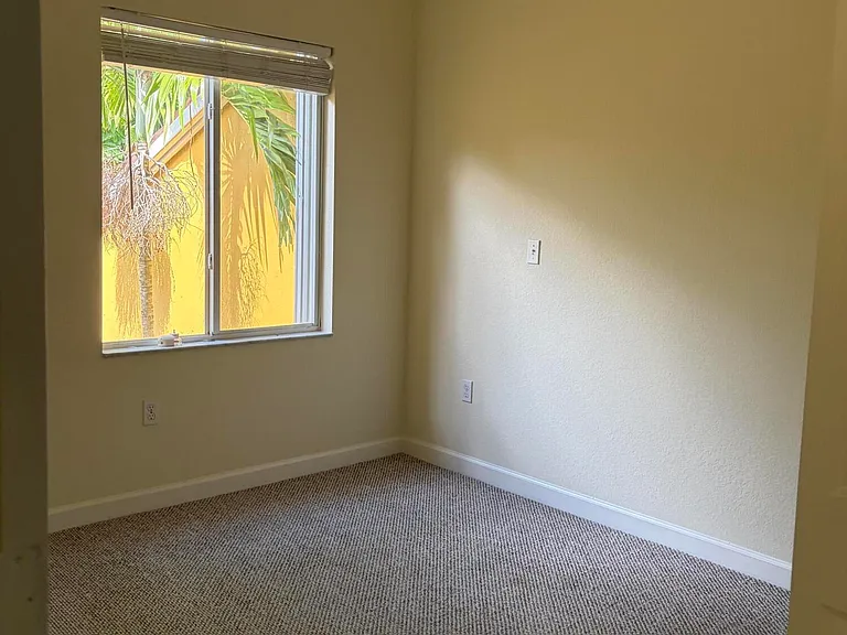 4171 Gulfstream Rd NE — Photo 13