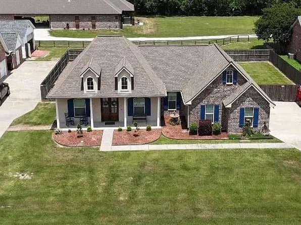 107 Manhattan Ave, Duson, LA 70529