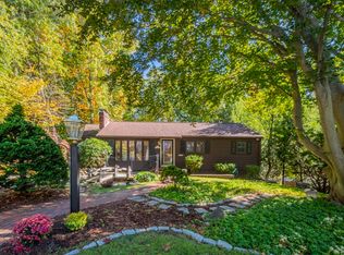 7 Fairland St, Lexington, MA 02421