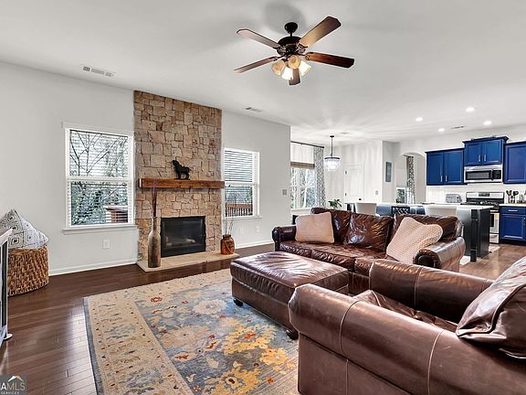 5th image of 2015 Granite Mill Rd