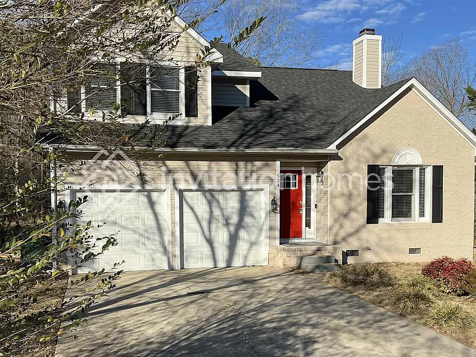 524 Bluestone Rd