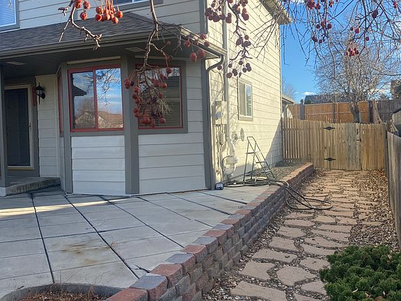 Walkway to Backyard
