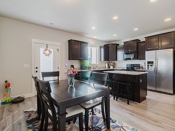 5th image of 3164 S Tytus Ln