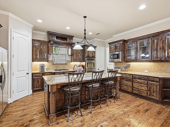 5th image of 11150 Sugar Mill Ln