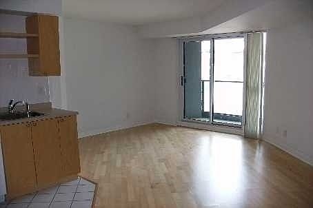 2nd image of 600 Fleet St #332
