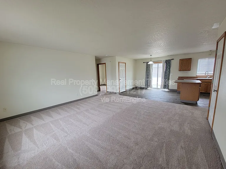 6321 Thistledown Dr — Photo 3