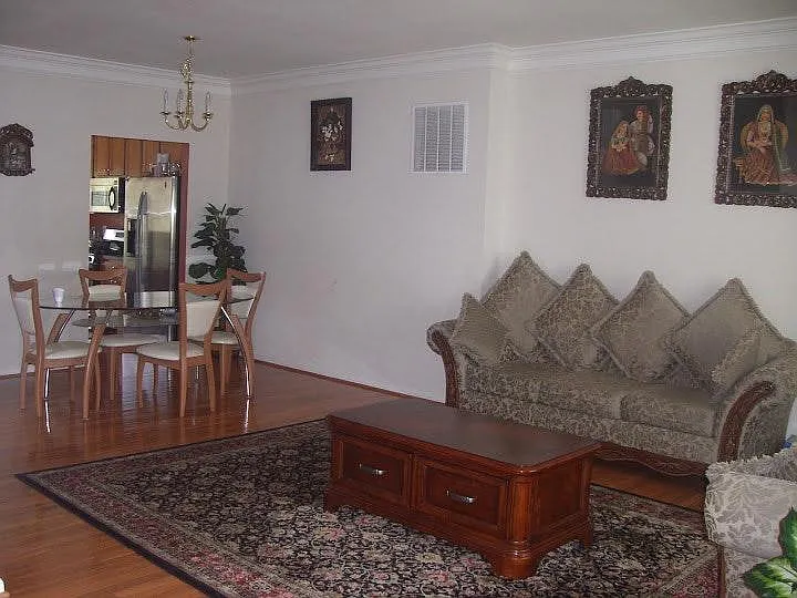 4 bed, 3.5 bath, 3350 sqft, $3,950 — Photo 4