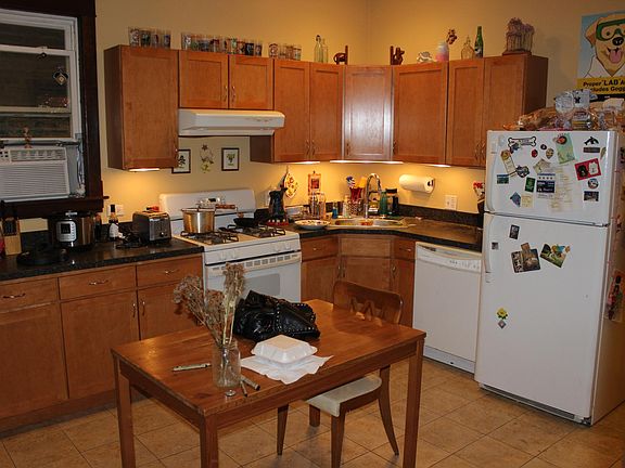 4th image of 2447 N Saint Louis Ave #1
