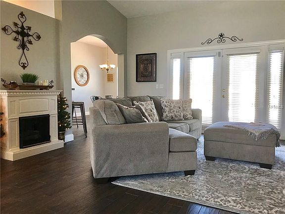 4th image of 2284 Colony Club Dr