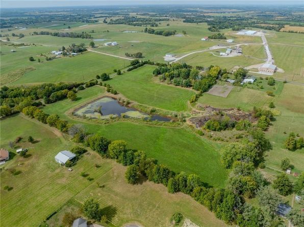 N Randolph St, Marceline, MO 64658