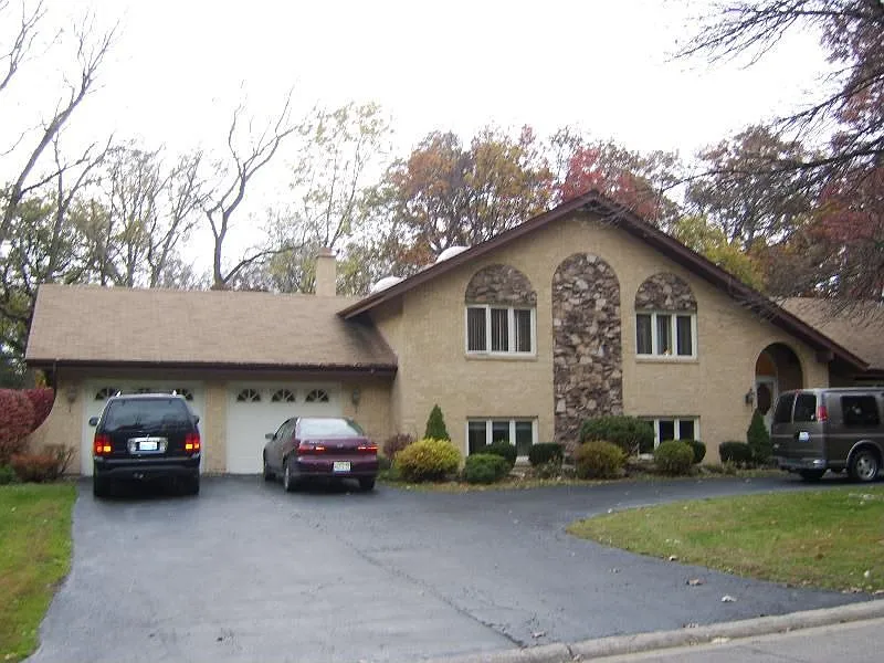 8616 Wedgewood Dr photo 1