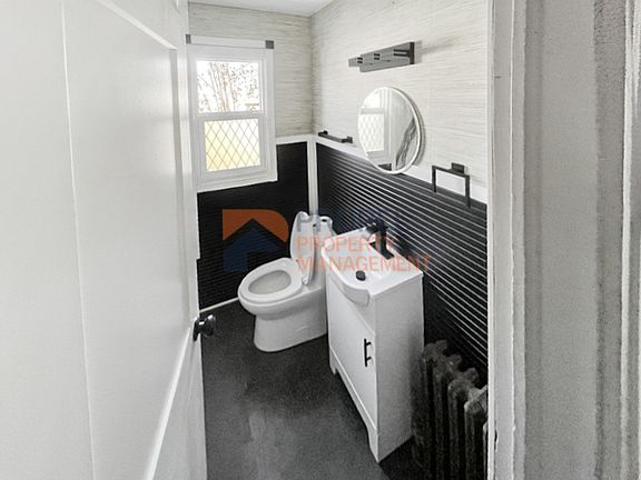 3rd image of 9142 Yorkshire Rd