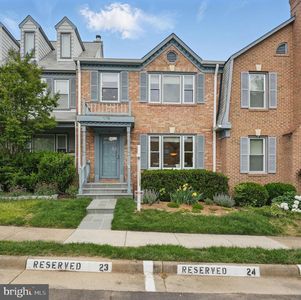 6564 Zoysia Ct, Alexandria, VA, 22312