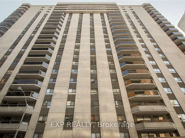 470 Laurier Ave W #403 — Photo 2