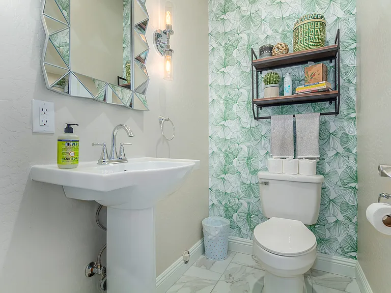 10829 N Pinto Dr — Photo 16