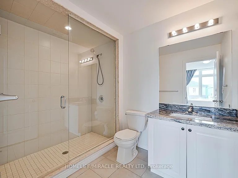 23 Pinot Cres #UPPER — Photo 31