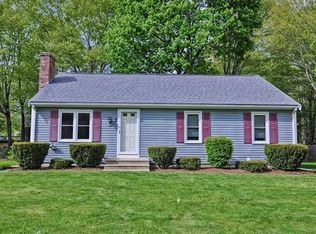 2 Constitution Ave, Attleboro, MA 02703