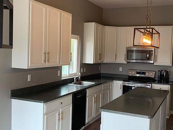 5th image of 1267 Joyce Ln
