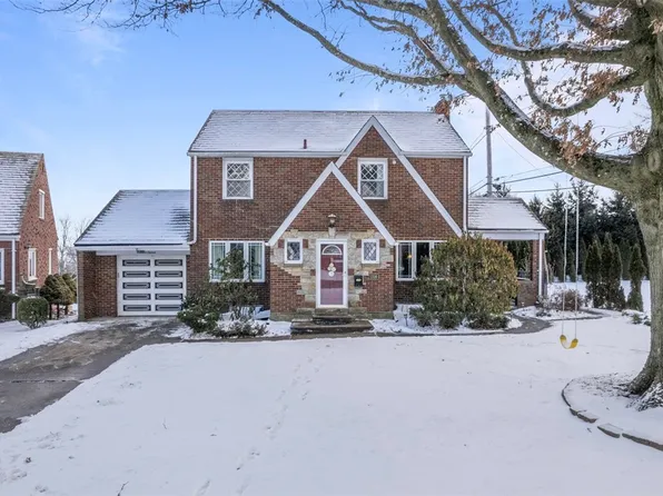 1316 Portview Cir, Pittsburgh, PA 15227