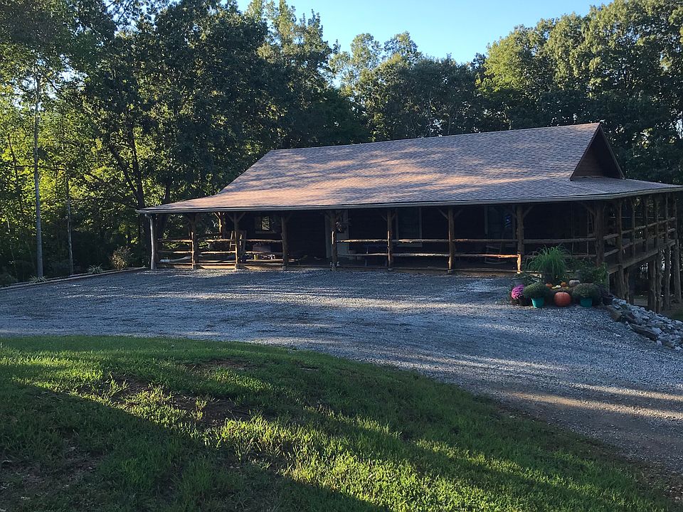 2nd image of 609 Boilermaker Rd