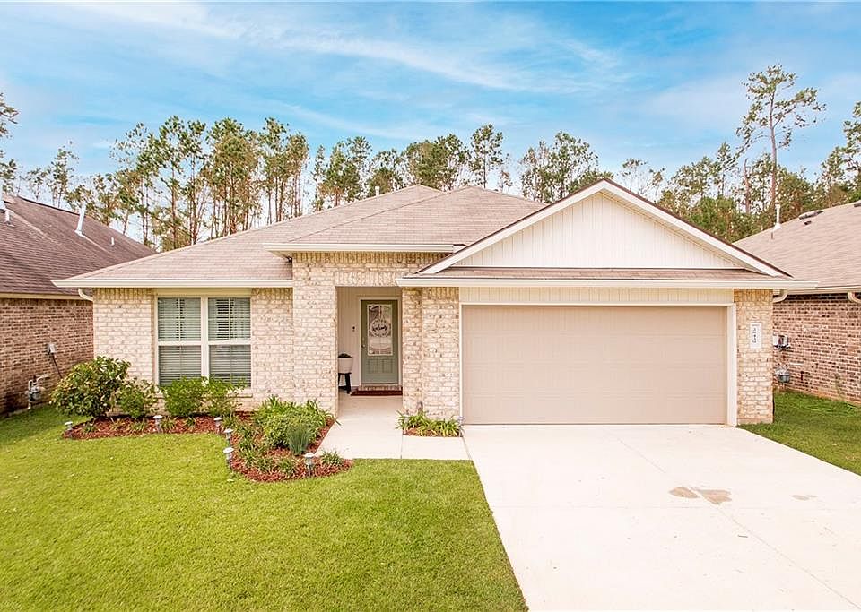 1st image of 28439 Longfellow Dr