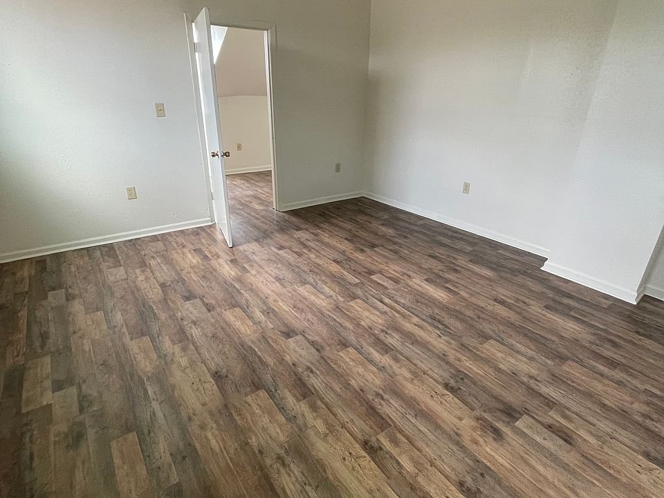 2nd image of 2119 N Villere St #A