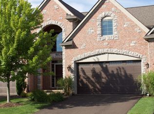 9026 Lake Dominion Dr, Brighton, MI