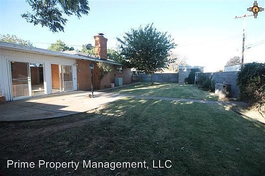 2nd image of 1304 Stratford Ln