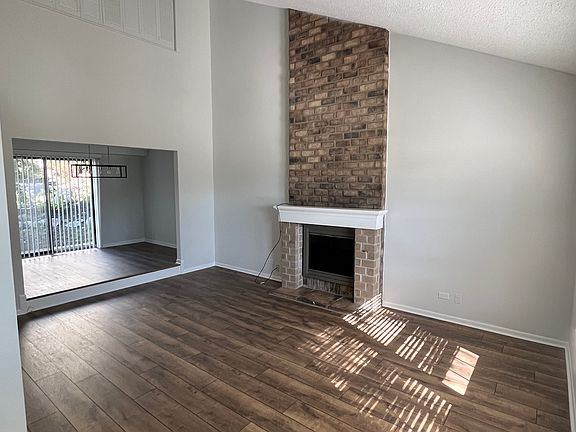 2nd image of 646 Stewart Ct