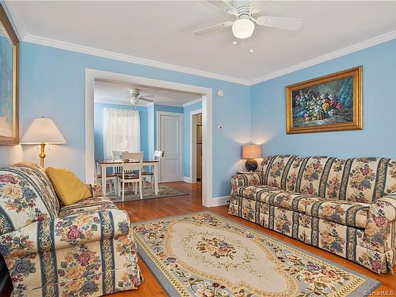 3rd image of 30 Reynolds Ave