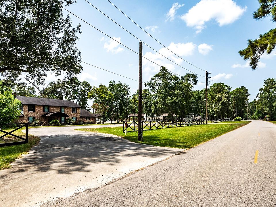 1st image of 16111 Porter Ln