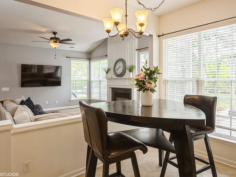 5743 Cambridge Bay Dr — Photo 19