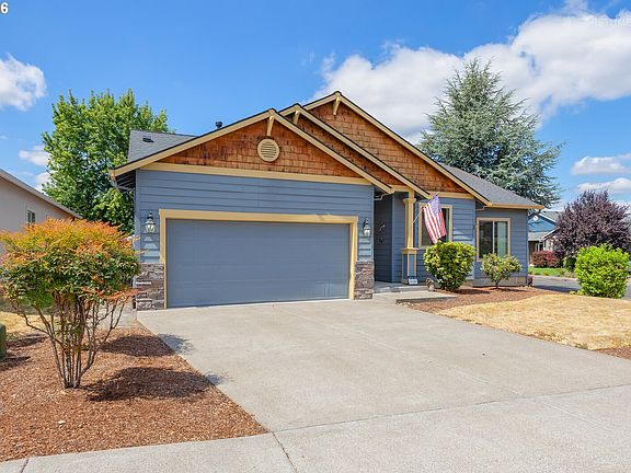 3rd image of 800 Zepher Way