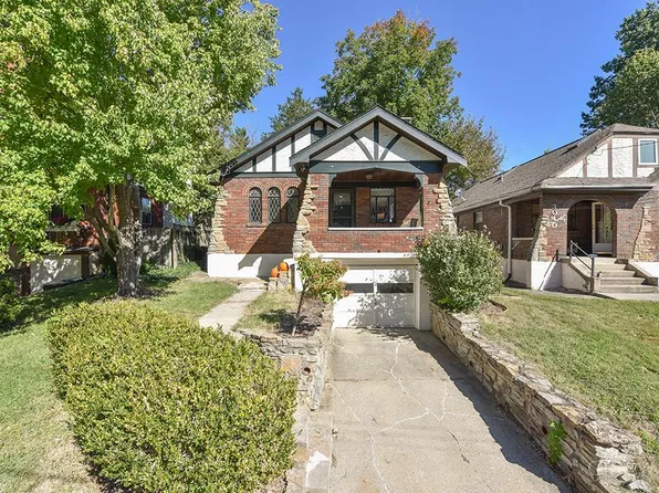 3036 Kinmont St, Cincinnati, OH 45208