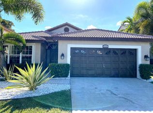 1362 SW 178th Way, Hollywood, FL 33029