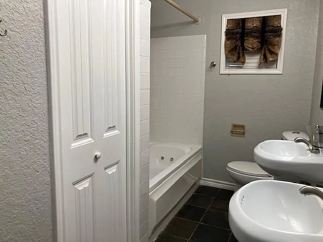 111 Shadylyn Dr — Photo 14