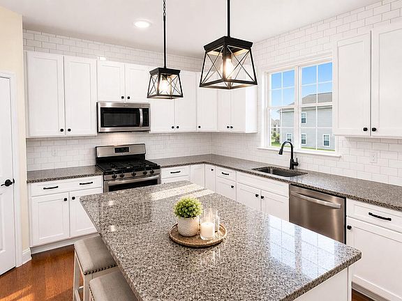 5th image of 2120 Sunnyvale Dr