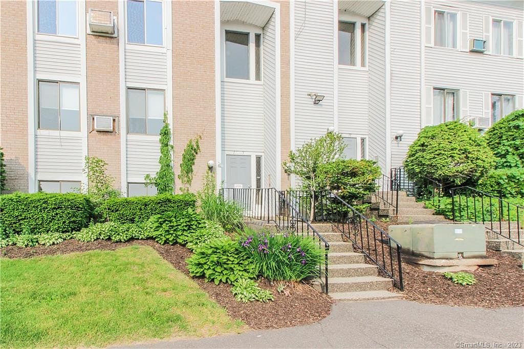 101 South St 3, Danbury, CT 06810 MLS 170571367 Zillow