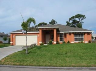 17440 Arizona Rd, Fort Myers, FL 33967