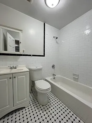 Rented by The Agency | media 12