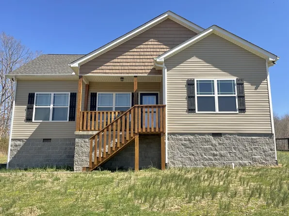 528 Matlock Rd, Charlotte, TN 37036