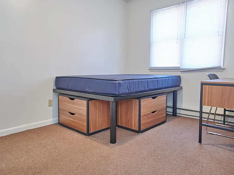 Crimson Hawk Student Housing — Photo 39