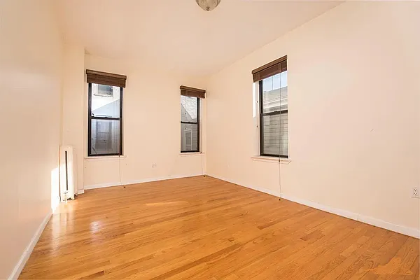 Rented by Douglas Elliman | media 4