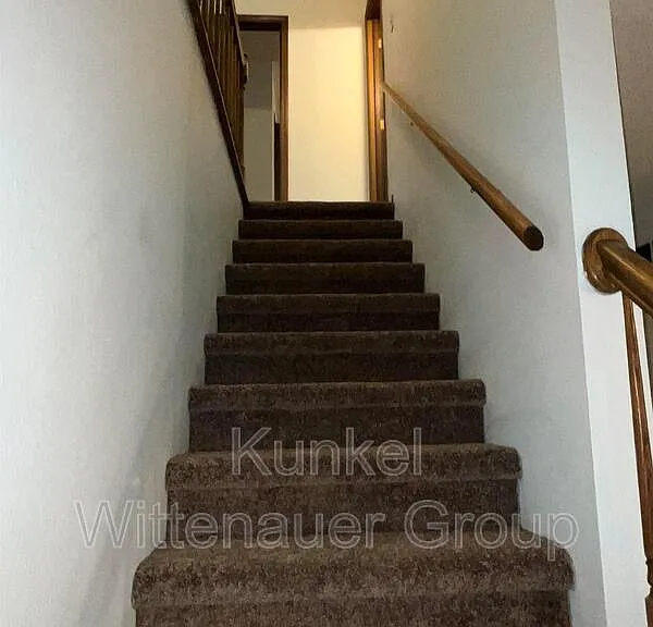 2020 Greenbrier Dr — Photo 15