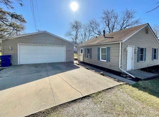 5022 N Ogden Ave, Peoria Heights, IL 61616