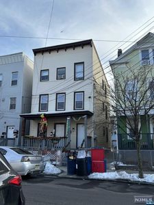 124 Lyon St, Paterson, NJ, 07524