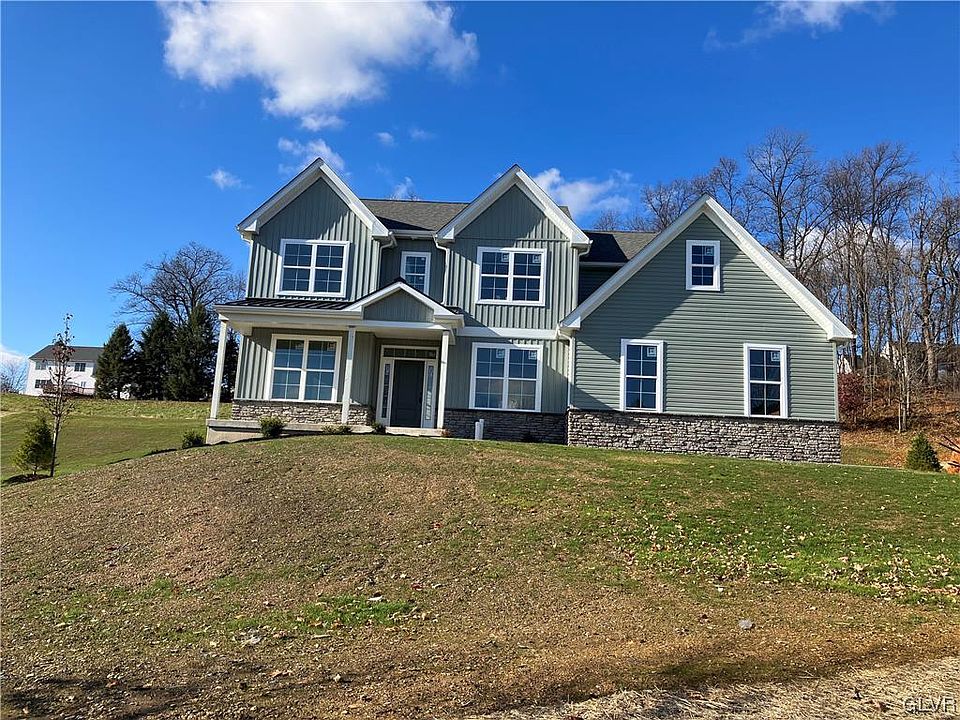 2nd image of 8381 Scenic View Dr