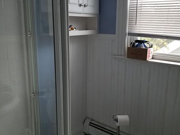 2nd image of 59 Woodbine St