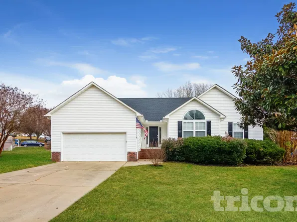 5072 Daffodil Ln, Concord, NC 28025