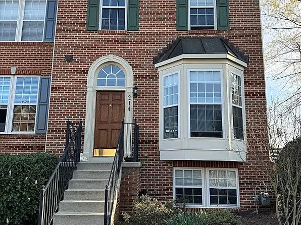 214 Stone Springs Ln, Middletown, MD 21769